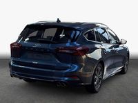 Gebraucht Ford Focus ST-Line X 125 PS (91 kW) 2024 Chrome blue metallic Kombi