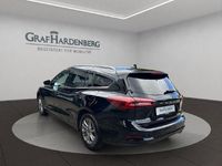 Gebraucht Ford Focus Titanium 125 PS (91 kW) 2025 Agate black meallic Kombi