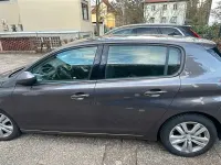 Gebraucht Peugeot 308 Active 131 PS (96 kW) 2016 Braun Limousine