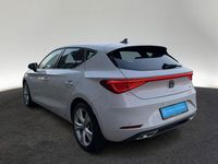 Gebraucht Seat Leon FR 150 PS (110 kW) 2025 Glacial weiß metallic Limousine