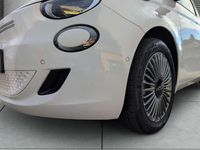 Gebraucht Fiat 500e 86 kW (118 PS) 2023 Arktis weiß Kleinwagen