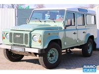 Gebraucht Land Rover Defender 122 PS (89 kW) 2013 Grün Kombi