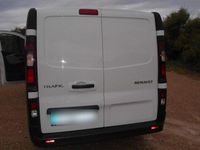 Gebraucht Renault Trafic 125 PS (91 kW) 2018 Weiß Van / Kleinbus