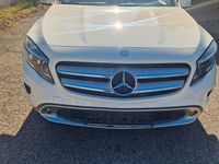 Gebraucht Mercedes GLA250 211 PS (155 kW) 2018 Weiß SUV