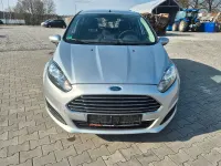 Gebraucht Ford Fiesta Trend 95 PS (69 kW) 2015 Silber Kleinwagen