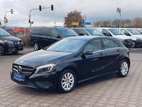 Gebraucht Mercedes A180 122 PS (89 kW) 2012 Schwarz Limousine