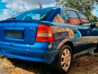 Gebraucht Opel Astra 84 PS (61 kW) 2001 Blau Limousine