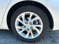 Gebraucht Toyota Auris Edition 112 PS (82 kW) 2016 Weiß Kombi