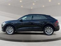 Gebraucht Audi Q8 S-Line 286 PS (210 kW) 2023 Mythosschwarz metallic SUV