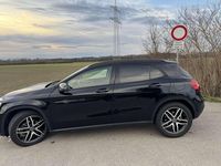 Gebraucht Mercedes GLA180 122 PS (89 kW) 2017 Schwarz SUV