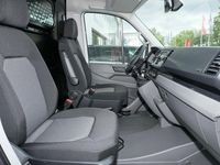 Gebraucht VW Crafter 140 PS (102 kW) 2024 Weiß Van