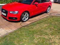 Gebraucht Audi A4 S-Line 190 PS (139 kW) 2015 Rot Kombi