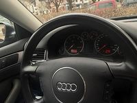 Gebraucht Audi A6 220 PS (161 kW) 2004 Grau Kombi