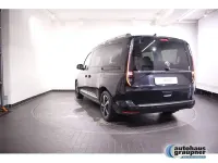 Używany VW Caddy Maxi Style 122 KM (89 kW) 2022 Czarny Minivan