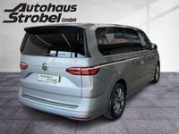 Gebraucht VW Multivan Style 150 PS (110 kW) 2024 Silber Van