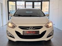 Gebraucht Hyundai i40 Premium 136 PS (100 kW) 2016 Weiß Kombi