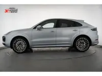 Gebraucht Porsche Cayenne Turbo Coupe 549 PS (403 kW) 2023 Dolomitsilbermetallic (metallic) Coupé