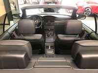 Gebraucht BMW 335 Cabriolet Exclusive 306 PS (225 kW) 2012 Weiß Cabrio