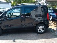 Gebraucht Fiat Qubo Lounge 95 PS (69 kW) 2017 Schwarz Van / Kleinbus