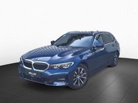 Gebraucht BMW 330e Sport Line 292 PS (214 kW) 2021 Phytonicblau (blau) Kombi