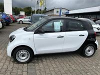 Gebraucht Smart ForFour Basis 71 PS (52 kW) 2018 Weiß Kleinwagen