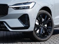 Neu Volvo XC60 Plus 310 PS (228 kW) 2025 Grau SUV