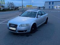 Second-hand Audi A6 177 CP (130 kW) 2004 Argintiu Berlinǎ