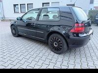 Gebraucht VW Golf IV 75 PS (55 kW) 2001 Schwarz Limousine