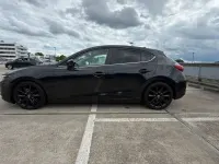 Gebraucht Mazda 3 Inclusive 120 PS (88 kW) 2017 Schwarz Limousine