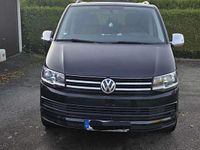 Second-hand VW Multivan Highline 204 CP (150 kW) 2017 Negru Monovolum