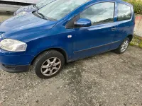Gebraucht VW Fox 75 PS (55 kW) 2005 Blau Kleinwagen