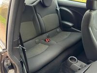 Gebraucht Mini Cooper 98 PS (72 kW) 2011 Schwarz Kleinwagen