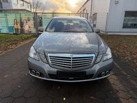 Gebraucht Mercedes E220 170 PS (125 kW) 2010 Grau Limousine
