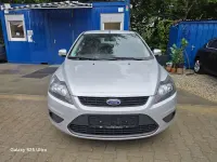 Gebraucht Ford Focus Style 116 PS (85 kW) 2010 Polarsilber metallic Kleinwagen