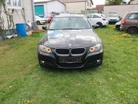 Gebraucht BMW 320 Comfort Edition 170 PS (125 kW) 2009 Schwarz Limousine
