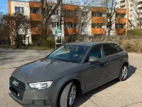 Używany Audi A3 116 KM (85 kW) 2018 Żółty Sedan/Limuzyna