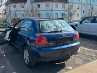 Gebraucht Audi A3 101 PS (74 kW) 2000 Blau Kleinwagen