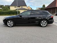Gebraucht Audi A4 Advanced 204 PS (150 kW) 2022 Schwarz Kombi