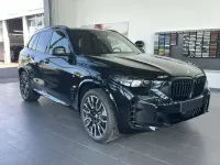 Neu BMW X5 M Sport 298 PS (219 kW) 2026 Schwarz SUV