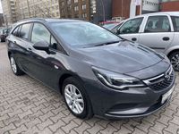 gebraucht Opel Astra Sports Tourer Edition Automatik 1 Hand