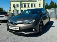 Gebraucht Toyota Auris Hybrid Edition-S 99 PS (72 kW) 2017 Gray metallic Kombi