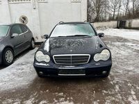Gebraucht Mercedes C200 122 PS (89 kW) 2003 Blau Kombi