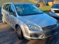 Gebraucht Ford Focus Ambiente 109 PS (80 kW) 2006 Grau Kombi