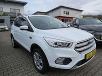 Gebraucht Ford Kuga 150 PS (110 kW) 2020 Frostweiß SUV