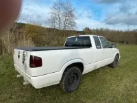 Używany Chevrolet S10 193 KM (141 kW) 1998 Biały Pickup
