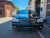 Gebraucht Mercedes C230 Avantgarde 204 PS (150 kW) 2007 Schwarz Limousine