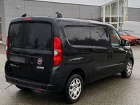 Gebraucht Fiat Doblò 95 PS (69 kW) 2022 Schwarz Van / Kleinbus