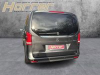 Gebraucht Mercedes V220 Avantgarde 163 PS (119 kW) 2024 Grau Van / Kleinbus
