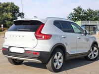 Gebraucht Volvo XC40 Momentum 163 PS (119 kW) 2020 Silber SUV