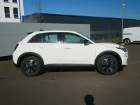Neu Fiat 600 Icon 110 PS (80 kW) 2026 Gelato weiss SUV